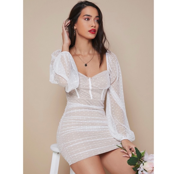 White on Nude Sweetheart Neck Mini Dress - Picture 5 of 8
